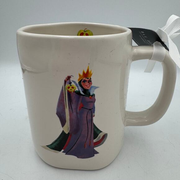 Rae Dunn Disney Villains Evil Queen Mug NWT Artisan Collection by Magenta - Picture 2 of 11